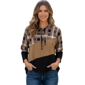 Distinct Design Colorblock Hooded Sweatshirt, Women’s L, Black Tan Plaid